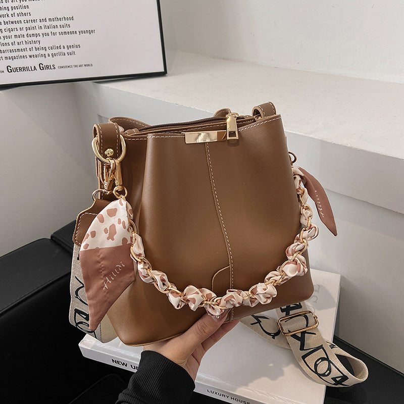 Modische Schulter-Bucket-Tasche