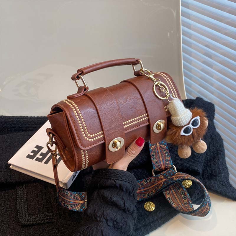 Mini Boston Bucket Bag mit Schulterriemen