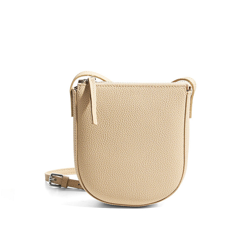 Schlichte, einfarbige Crossbody-Tasche aus Leder