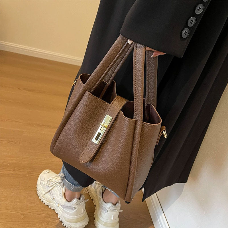 Ledereimer-Tasche