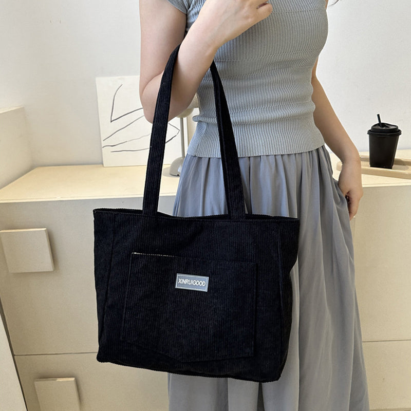 Cordsamt-Tasche mit großem Fassungsvermögen