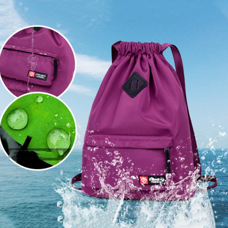 Wasserdichte Sporttasche mit Kordelzug