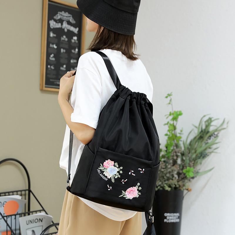 Faltbarer bestickter Kordelzug Rucksack