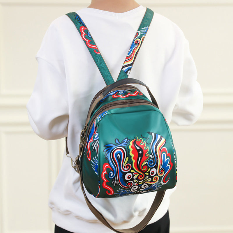 Nylonrucksack im ethnischen Stil