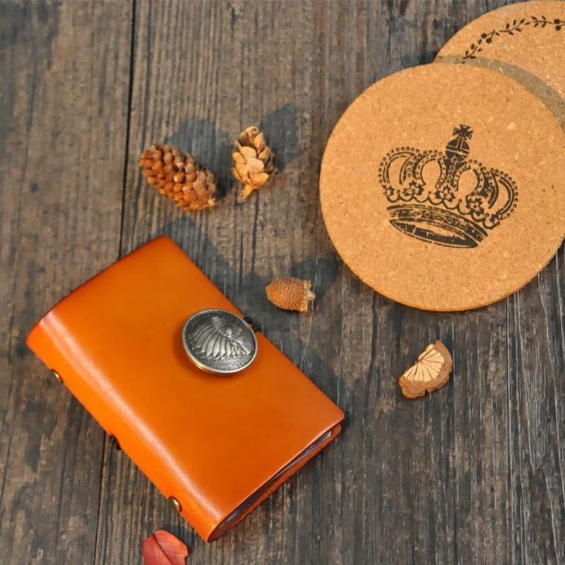 Neue kreative handgefertigte Kartentasche aus Leder mit Indianerkopf