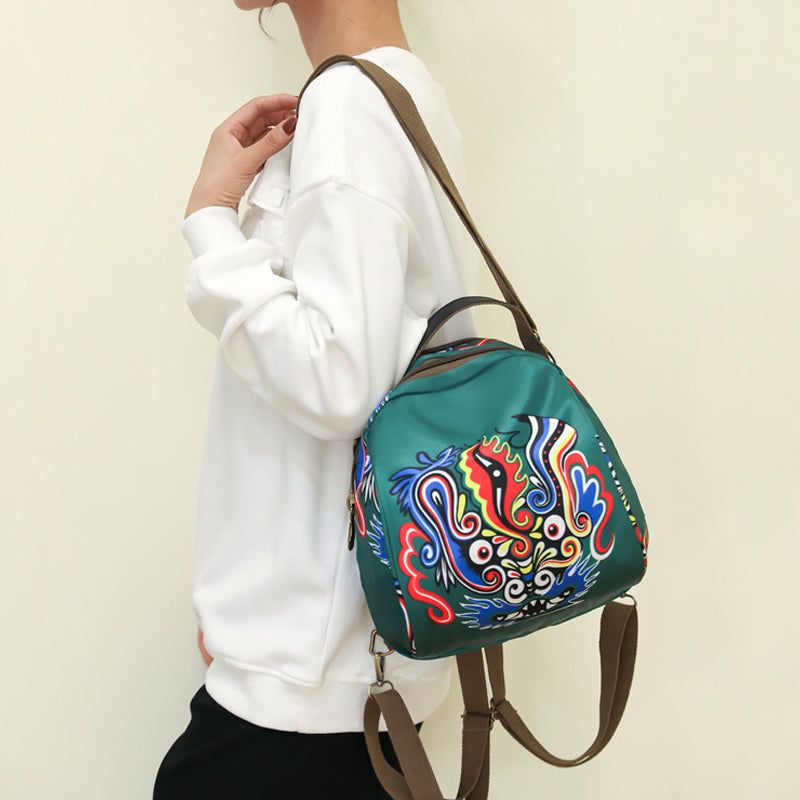 Nylonrucksack im ethnischen Stil