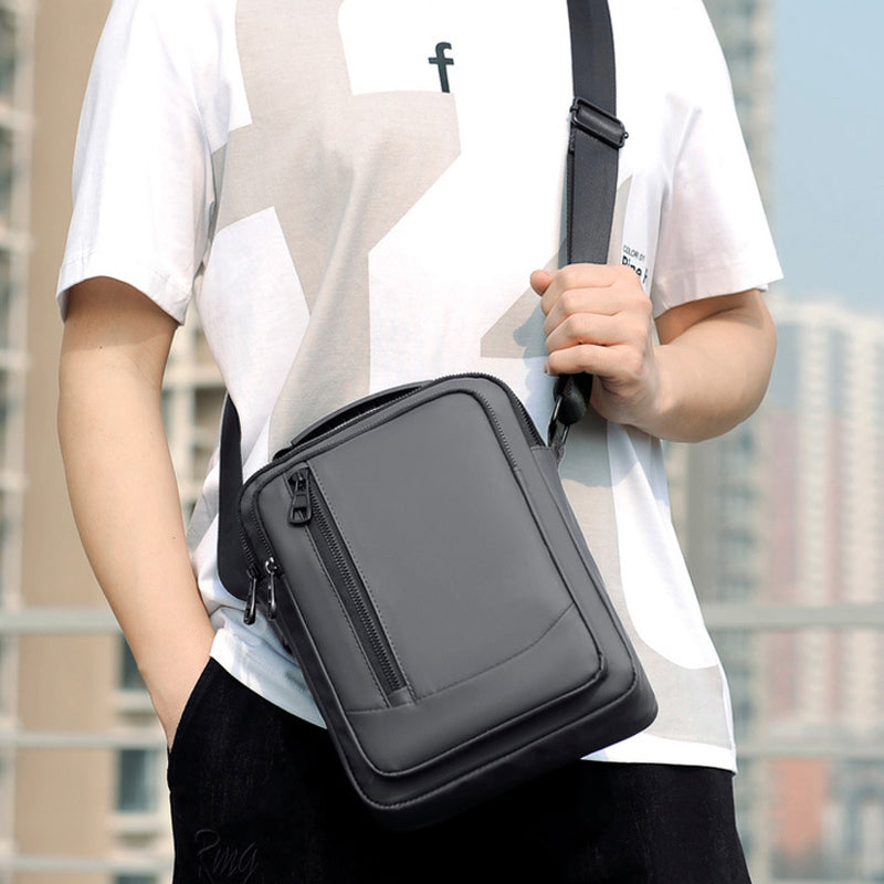 Lässige Outdoor-Schultertasche für Herren