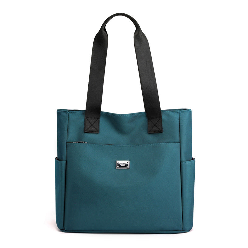 Vielseitige einfache einfarbige Nylonhandtasche mit großer Kapazität
