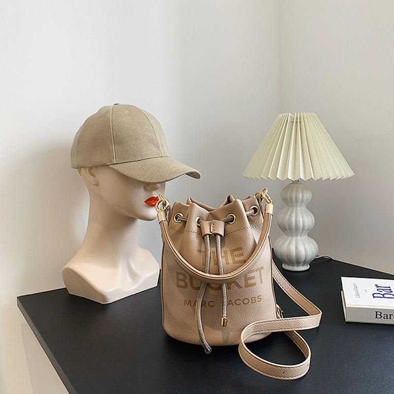 Modische lässige Handtasche mit Buchstaben